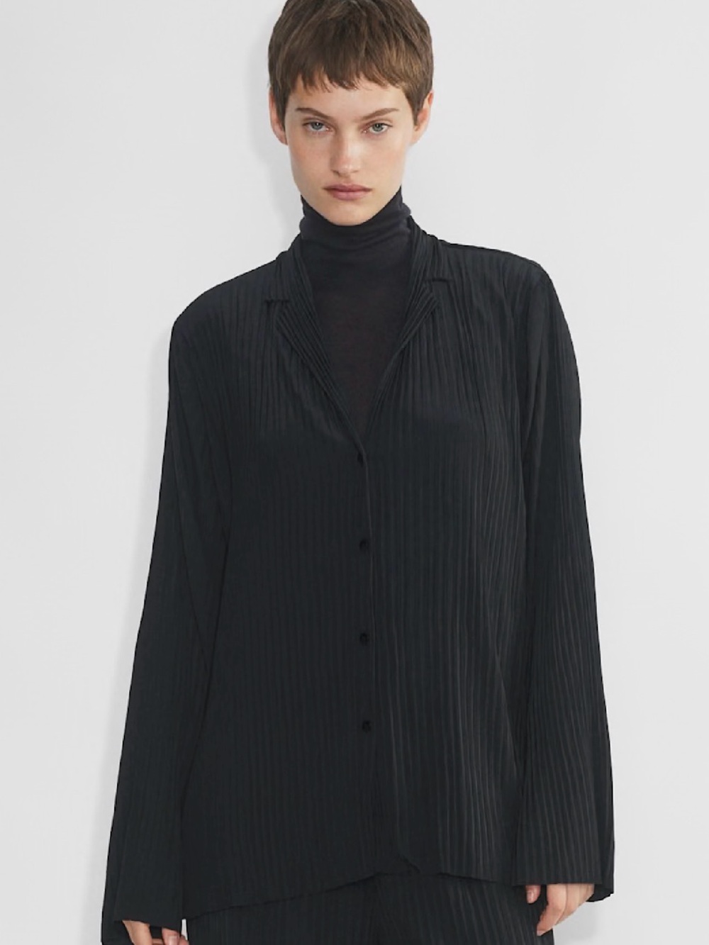 Babaton Black Pleated Button-Down Shirt